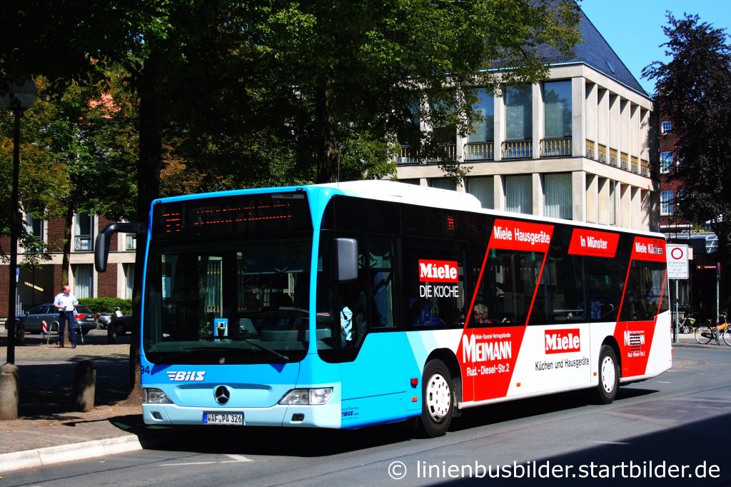 Bils Reisen 94.
Der Bus wirbt fr Kchen Meimann.
Aufgenommen am Ludgeriplatz in Mnster, 5.7.2011.
