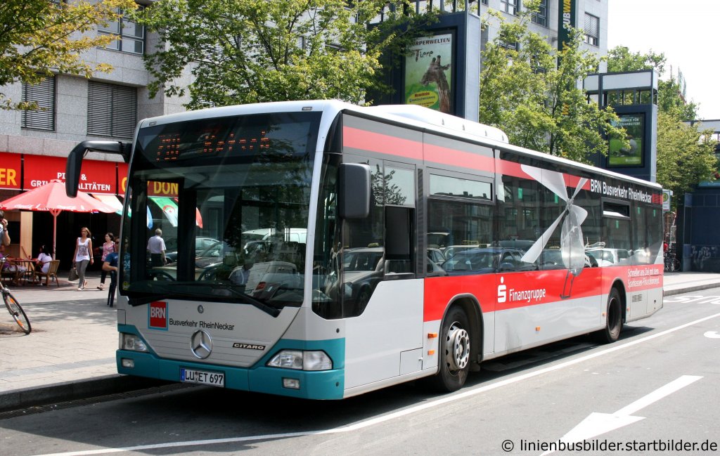 BRN (LU ET 697) wirbt fr die Sparkasse.
Aufgenommen am HBF Mannheim, 30.6.2010.