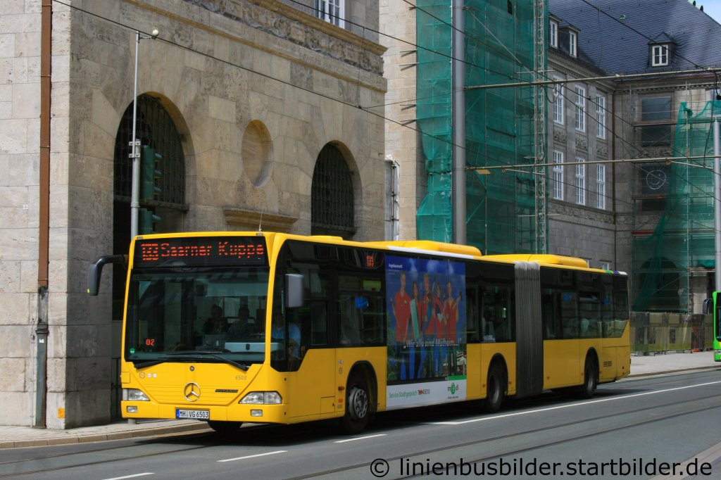 MVG 6503 mit TB fr Medl.
Der Bus fhrt zur Saarner Kuppe mit der Linie 133.
Aufgenommen an der Haltestelle Mlheim Stadtmitte, 11.8.2011.