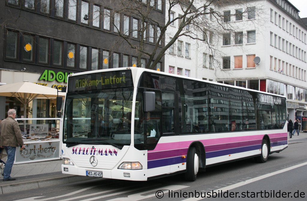 Schlothmann (WES HS 457) aufgenommen an der Rheinstrasse in Krefeld am 26.3.2011.