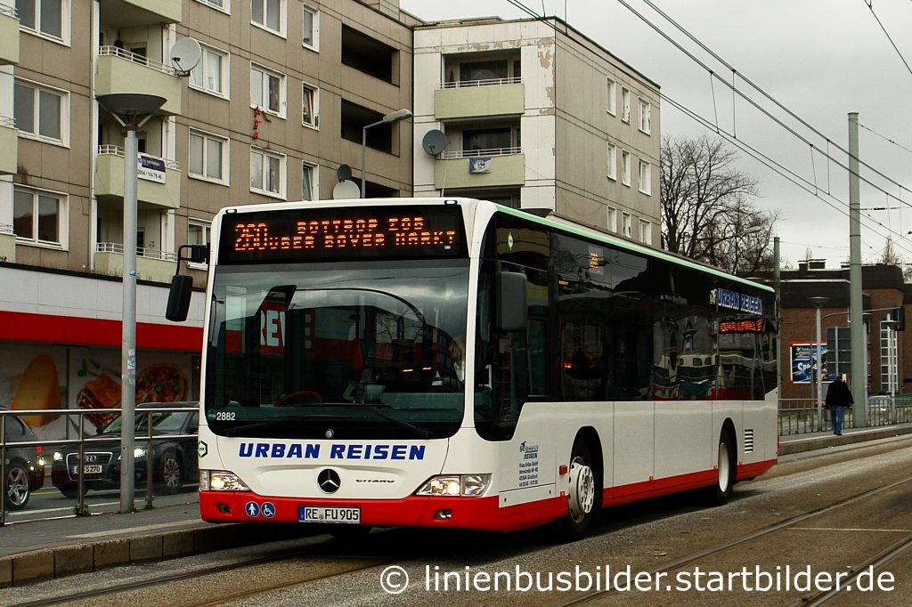 Urban Reisen (RE FU 905).
Aufgenommen an der Buererstr, 29.12.2011.