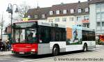 MAN Niederflurbus 2. Generation/146329/rheinbahn-7388-d-tl-7388-mit Rheinbahn 7388 (D TL 7388) mit Werbung fr die Stadtwerke Erkrath.
Aufgenommen am Rathaus in Heiligenhaus, 15.1.2011.