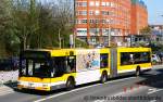 MAN Niederflurbus 2. Generation/151853/mvg-014-mit-tb-fuer-das MVG 014 mit TB fr das Young Ticket.
Aufgenommen am HBF Mlheim/Ruhr, 6.4.2011.