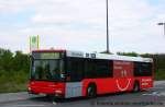 MAN Niederflurbus 2. Generation/151924/rheinbahn-7364der-bus-wirbt-fuer-den Rheinbahn 7364.
Der Bus wirbt fr den DB Sparpreis.
Aufgenommen am Flughafenbahnhof Dsseldorf, 16.4.2011.