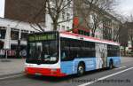 SWK 5497 aufgenommen an der Rheinstrasse in Krefeld am 26.3.2011.
Der Bus wirbt fr den ChemPark.