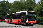 Hochbahn 2906.
Der Bus macht Werbung fr Eon Hanse.
Aufgenommen am ZOB Billstedt, 21.5.2011.