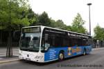 mercedes-benz-o-530-ii-citaro-facelift/165836/raht-reisen-928der-bus-wirbt-fuer Raht Reisen 928.
Der Bus wirbt fr Rundmund Fliesen.
Aufgenommen am HBF Krefeld, 26.6.2011.