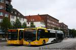 Hier ist noch einmal der W-Lan Bus zu sehen.
Aufgenommen am Bremerhaven HBF, 30.7.2011.