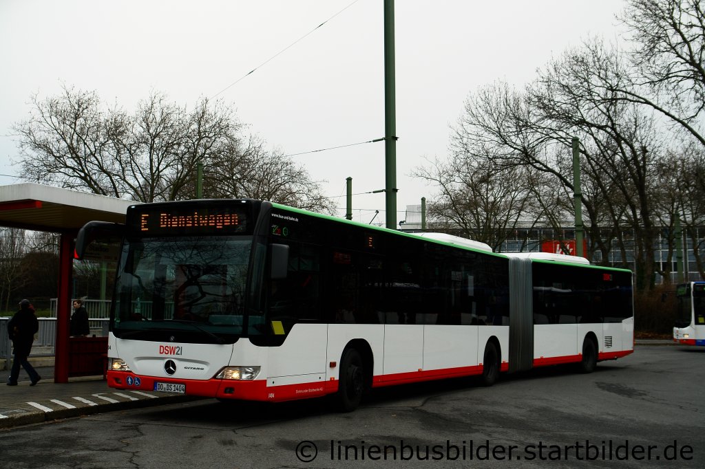 DSW21 1404 mit Fuball Shuttle.
Dortmund Stadion, 28.1.2012.
