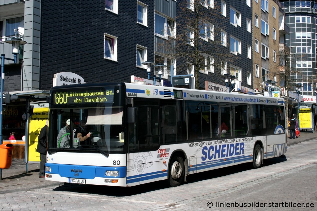 Stadtwerke Remscheid 
80 (RS VK 80) macht Werbung fr Schneider.
Aufgenommen am Markt in Remscheid, 19.3.2011.