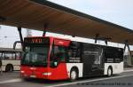 mercedes-benz-o-530-ii-citaro-facelift/148108/vku-un-vk-365der-bus-wirbt VKU (UN VK 365).
Der Bus wirbt fr DreamBox.
Aufgenommen am Bahnhof Unna, 12.3.2011.