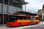 setra-s-300er-serie/170810/rmv-ko-mv-163-mit-werbung RMV (KO MV 163) mit Werbung fr Preiss Mbel.
Der Bus steht mit der Linie 620 am HBF Koblenz.
Aufgenommen am 28.8.2011.