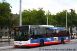 BSM 3.
Der Bus steht mit der Linie 791 am HBF Solingen, 27.8.2011.
Der Bus wirbt fr Betten Kuckenberg.
